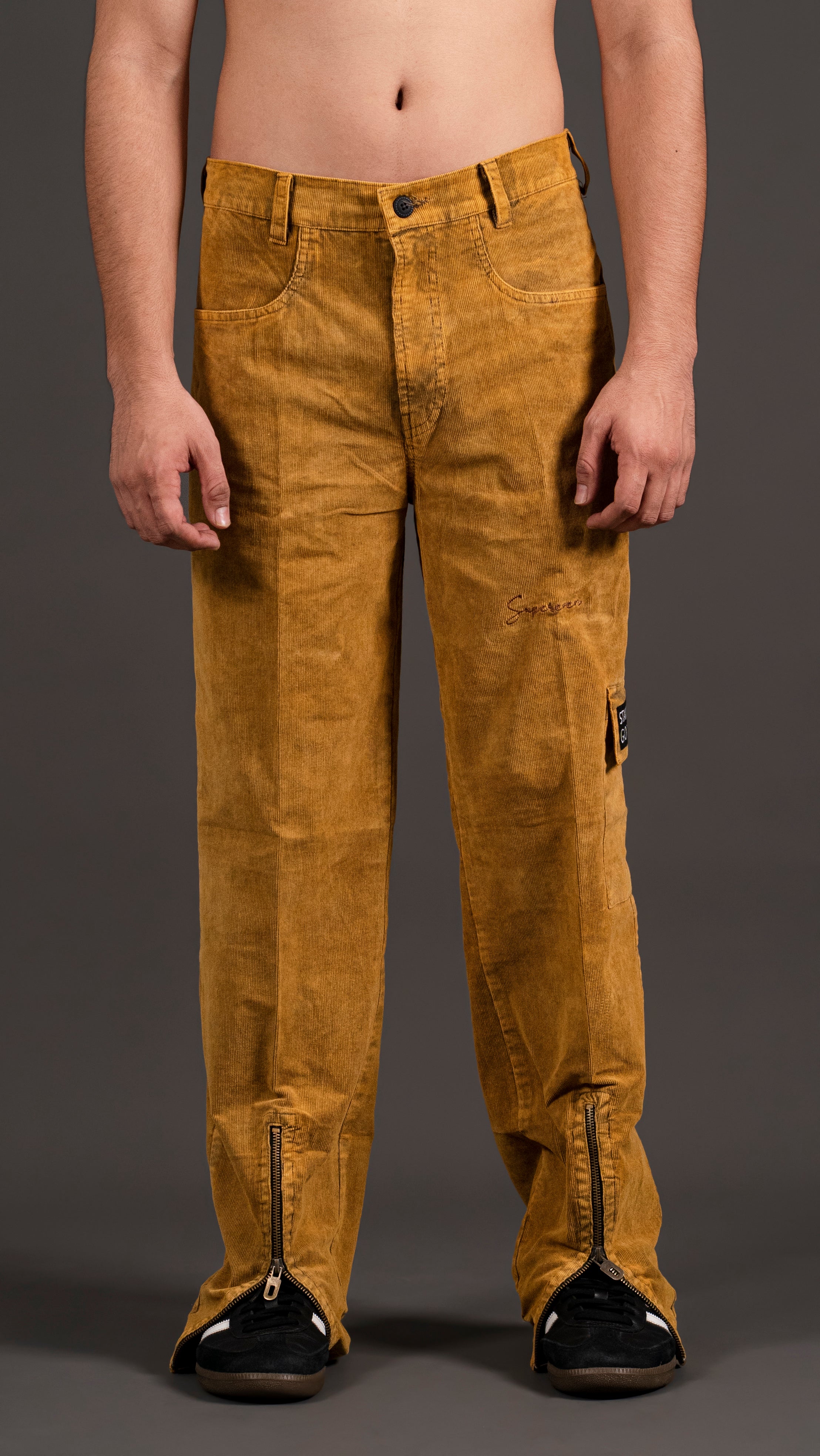 パンツ Wide Ridge Washed Corduroy AMBER 70'S AMBER GOLD CORDUROY PANT – Supereven