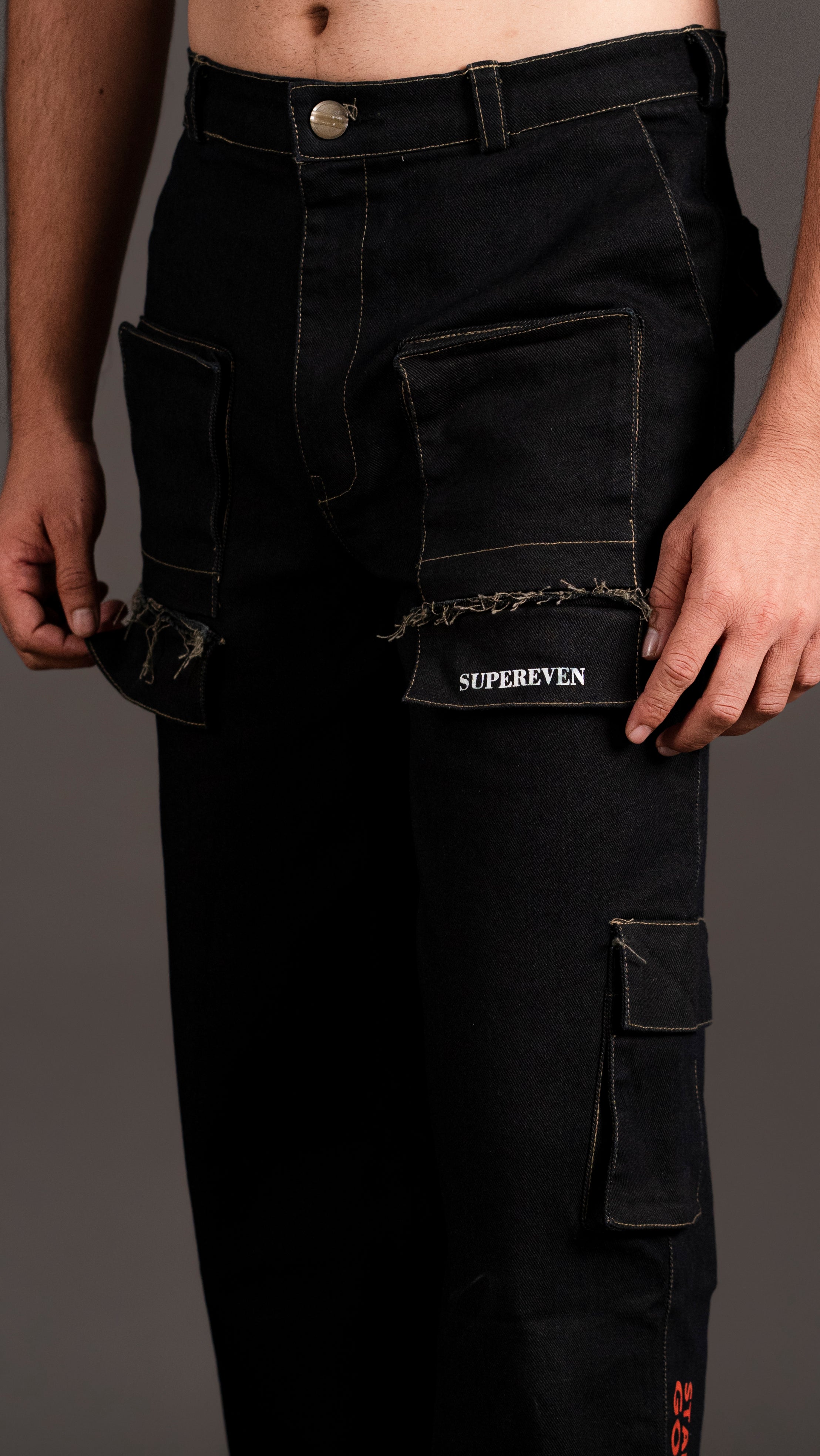 FLIP FLAP POCKET BLACK DENIM CARGO