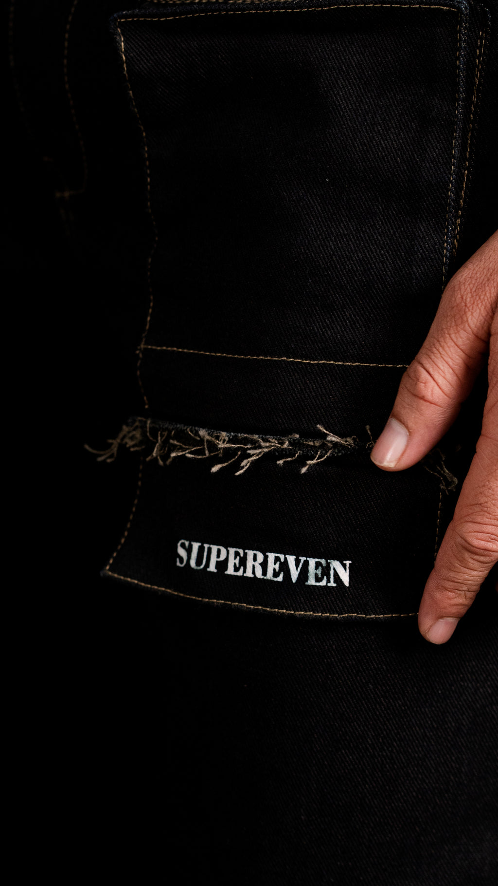 FLIP FLAP POCKET BLACK DENIM CARGO